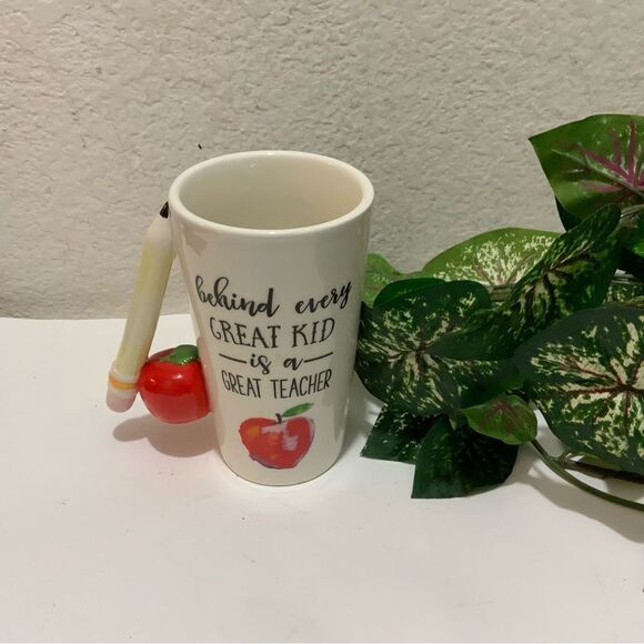 American Atelier 'behind every kid is a great teacher' Mug, Stoneware, pristine. - Picture 3 of 6